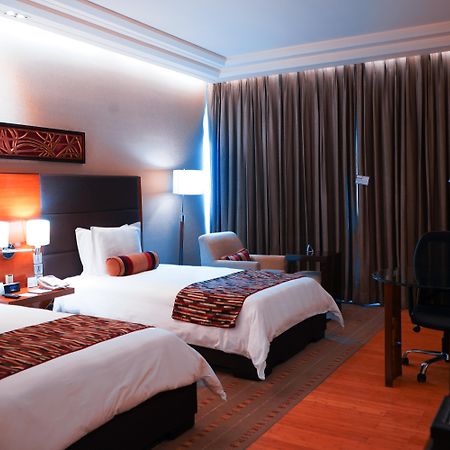 Crowne Plaza Today Gurugram By Ihg Gurgaon Exteriör bild