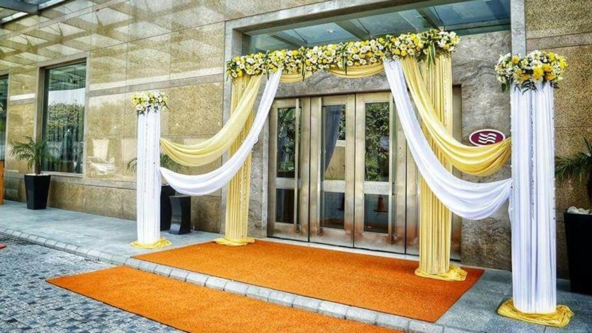 Crowne Plaza Today Gurugram By Ihg Gurgaon Exteriör bild